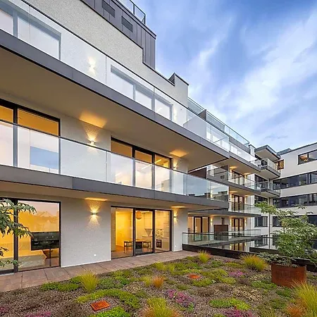 Bloom-living Aparthotel 4*