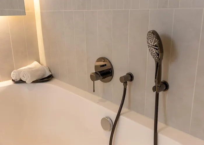 Bloom-living Aparthotel